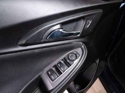 Used 2020 Chevrolet Malibu LT image 11