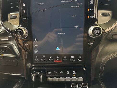 Used 2022 RAM 3500 Limited image 28