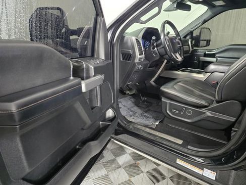 Used 2019 Ford F450 Platinum w/ Platinum Ultimate Package AWD/4WD image 21