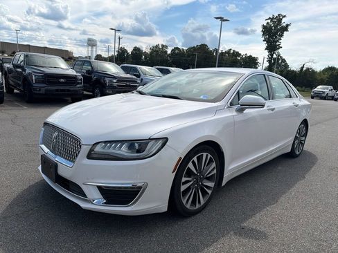 Used 2017 Lincoln MKZ Select w/ Select Plus Package FWD image 6