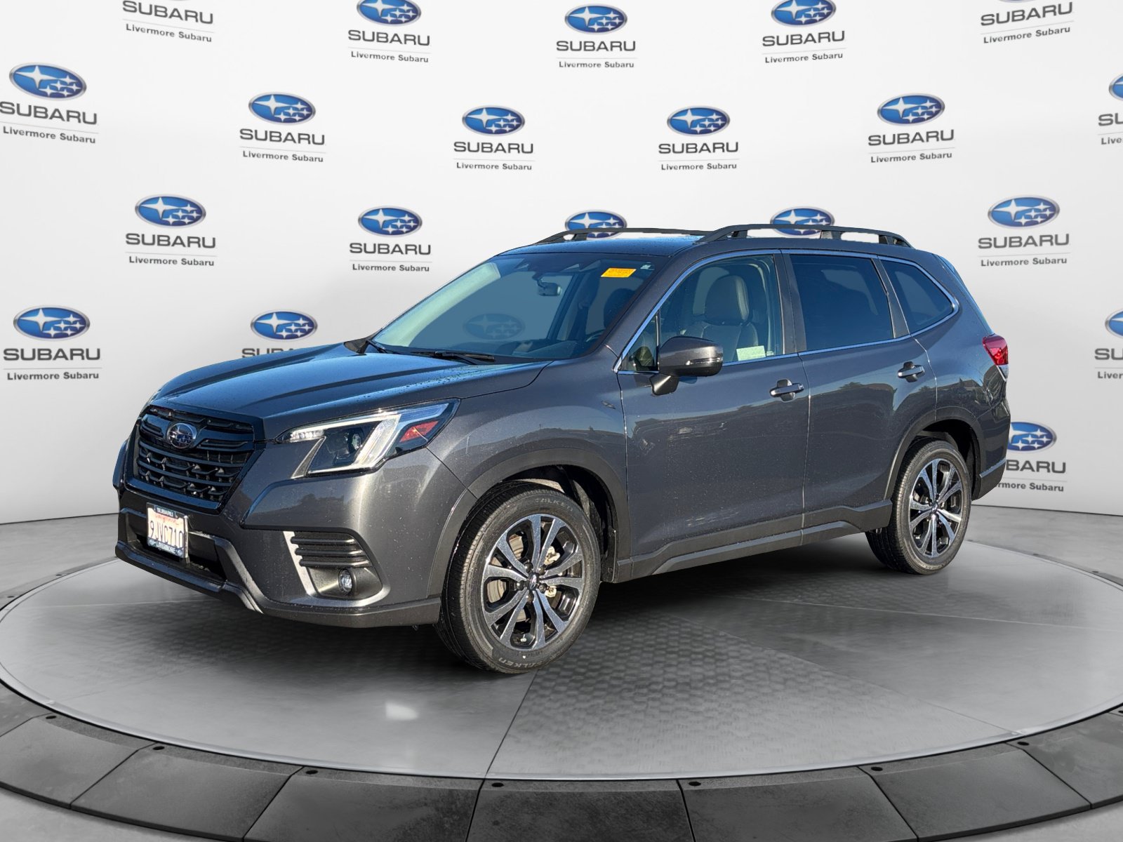 Used 2024 Subaru Forester Limited AWD/4WD image 3