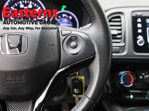 Used 2022 Honda HR-V Sport image 16