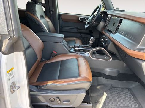 Certified 2024 Ford Bronco Outer Banks AWD/4WD image 15
