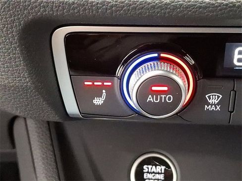 New 2025 Audi Q3 2.0T Premium w/ Convenience Package image 18