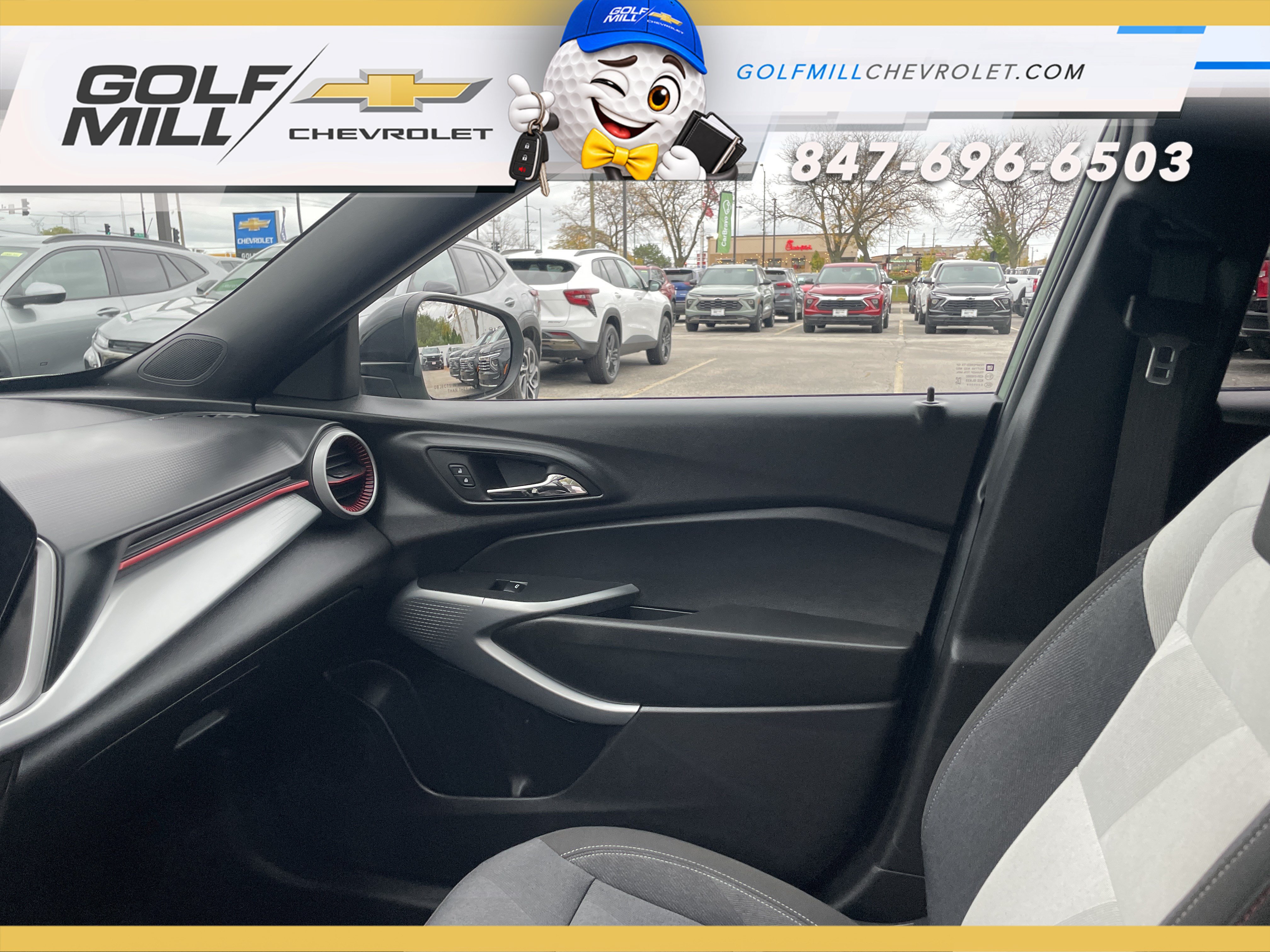 Used 2024 Chevrolet Trax RS w/ Driver Confidence Package FWD image 23
