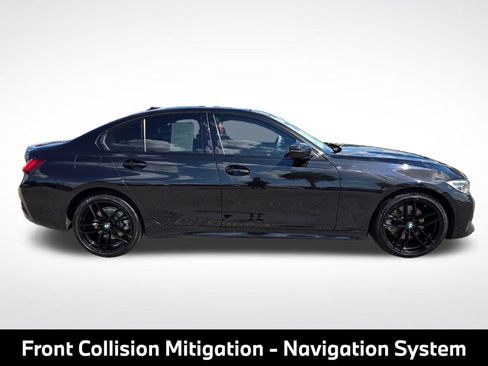 Used 2022 BMW 330i Sedan w/ Driving Assistance Package RWD image 11