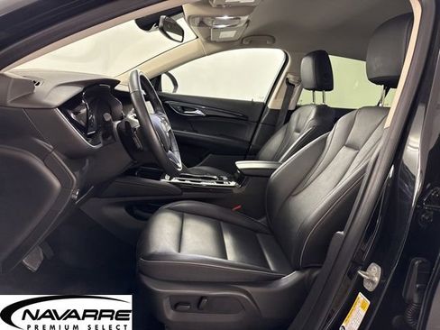 Used 2023 Buick Envision Essence image 24