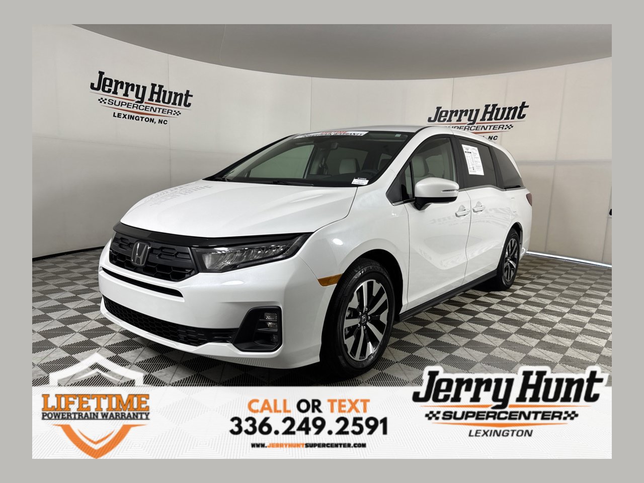 Used 2026 Honda Odyssey EX-L image 1