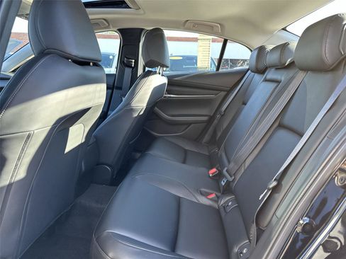 New 2026 MAZDA MAZDA3 2.5 S Sedan w/ Preferred Pkg FWD image 22