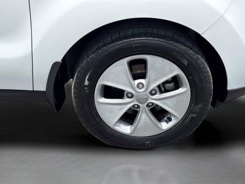 Used 2016 Kia Soul FWD image 32