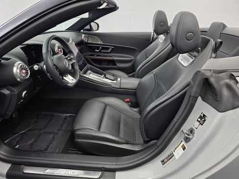 Used 2022 Mercedes-Benz SL 55 AMG 4MATIC image 10