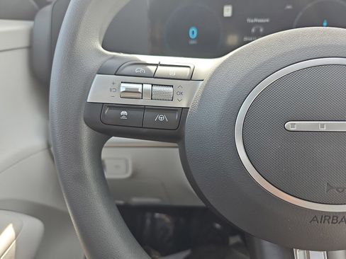 Used 2024 Hyundai Kona SE FWD image 18