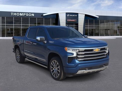 Used 2024 Chevrolet Silverado 1500 High Country w/ High Country Premium Package AWD/4WD image 1
