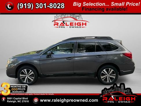 Used 2018 Subaru Outback 2.5i Limited image 1