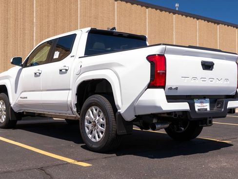 New 2026 Toyota Tacoma SR5 AWD/4WD image 7