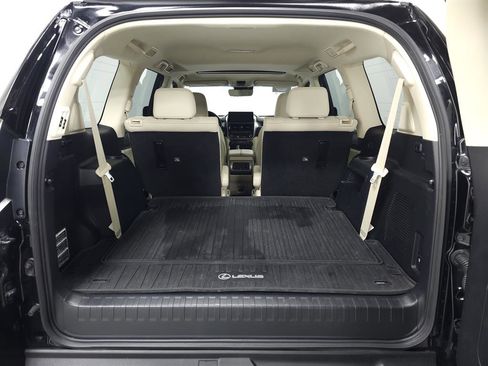 Certified 2023 Lexus GX 460 Premium image 8