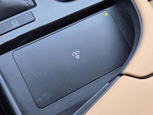 Used 2025 Lexus ES 350 Ultra Luxury w/ Accessory Package (Z2) image 17