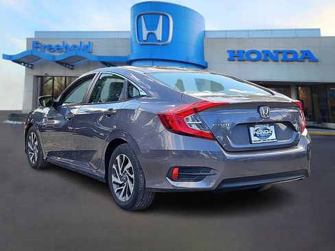 Used 2016 Honda Civic EX image 5