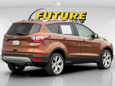 Certified 2017 Ford Escape Titanium w/ Equipment Group 301A image 3