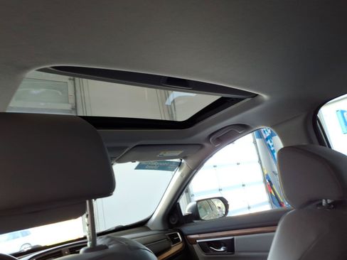 Certified 2017 Honda CR-V EX-L image 14