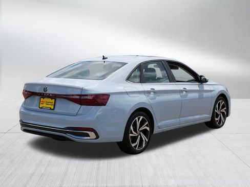 Certified 2026 Volkswagen Jetta SEL FWD image 7