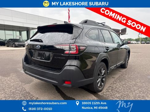 Used 2025 Subaru Outback Onyx Edition AWD/4WD image 7