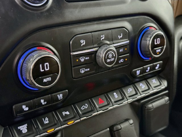 Used 2023 Chevrolet Silverado 3500 High Country w/ Z71 Off-Road Package AWD/4WD image 19