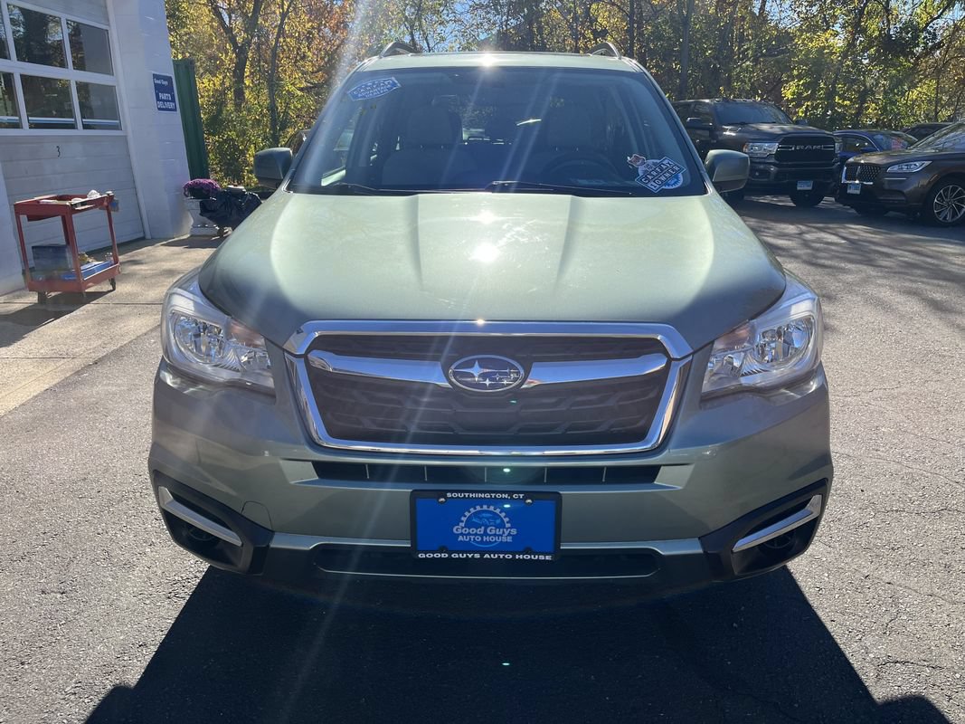 Used 2018 Subaru Forester 2.5i Premium w/ All-Weather Package AWD/4WD image 24