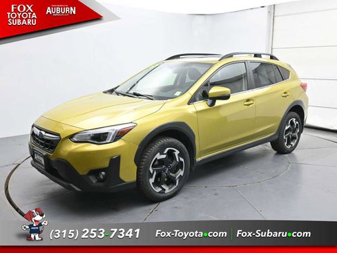 Used 2021 Subaru Crosstrek 2.5i Limited w/ Moonroof Package 2 AWD/4WD image 2