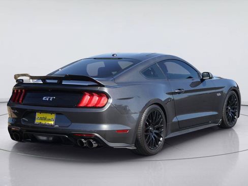 Used 2018 Ford Mustang GT w/ GT Performance Package RWD image 6