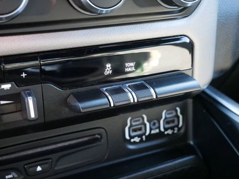 Used 2019 RAM 1500 Big Horn image 23