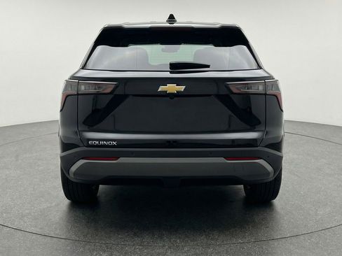 Used 2025 Chevrolet Equinox LT image 7