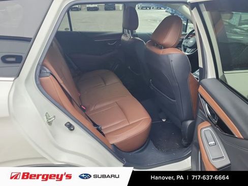 Used 2020 Subaru Outback Touring w/ Popular Package #2 image 10