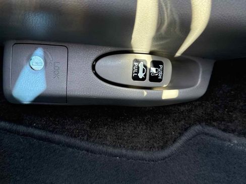 Used 2010 Honda Accord EX image 28