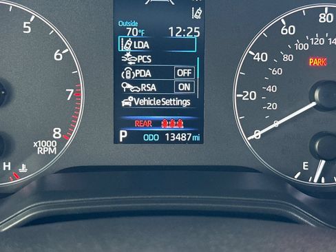Certified 2024 Toyota Corolla SE FWD image 27