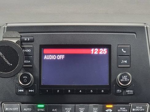 Used 2020 Honda Odyssey LX image 19