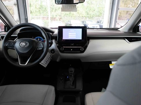 New 2026 Toyota Corolla Cross LE image 20