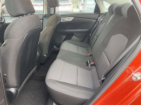 Used 2023 Kia Forte LXS w/ LXS Technology Package image 12