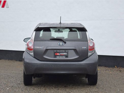 Used 2012 Toyota Prius C Two image 4