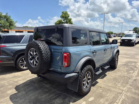 Used 2023 Ford Bronco Black Diamond AWD/4WD image 3