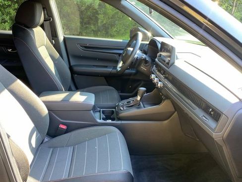 Used 2023 Honda CR-V Sport image 34