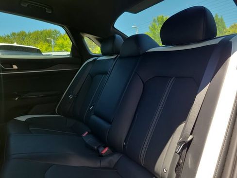 Certified 2025 Kia K5 GT-Line AWD/4WD image 10
