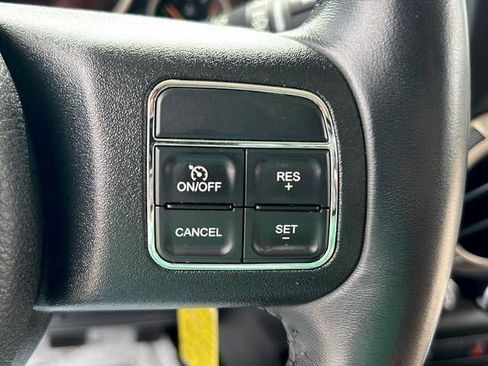 Used 2016 Jeep Wrangler Unlimited Sahara AWD/4WD image 24