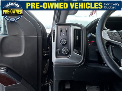 Used 2016 GMC Sierra 2500 SLE w/ SLE Preferred Package image 19