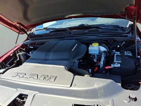 Certified 2022 RAM 1500 Laramie AWD/4WD image 10