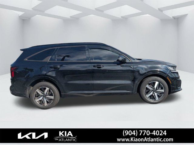 Used 2023 Kia Sorento S FWD image 2