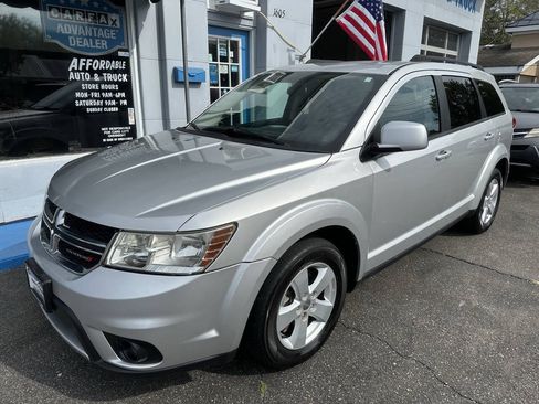 Used 2012 Dodge Journey SXT AWD/4WD image 4