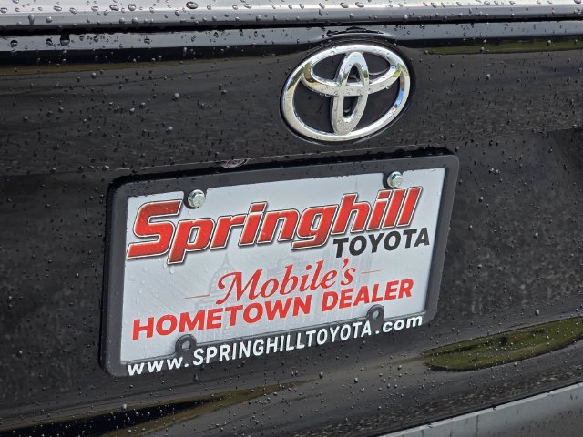 Used 2023 Toyota RAV4 XLE w/ Convenience Package FWD image 28