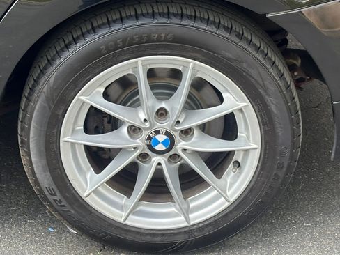 Used 2010 BMW 328i xDrive Sedan AWD/4WD image 40