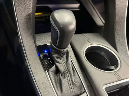 Used 2022 Toyota Avalon Touring w/ Advanced Safety Package FWD image 16